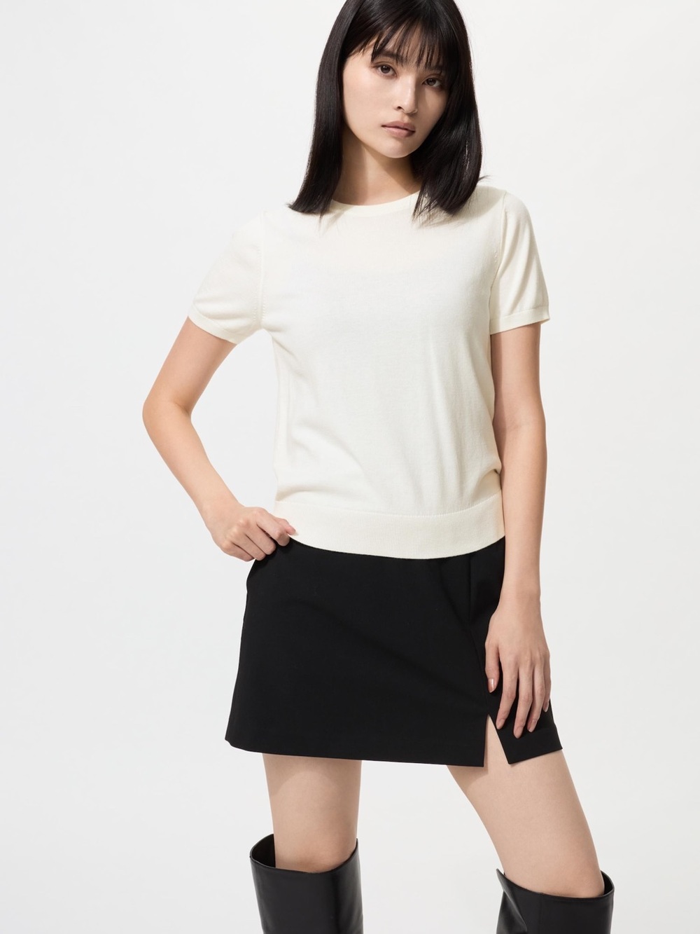 Bundle UNIQLO UV Protection Crew Neck Sweater